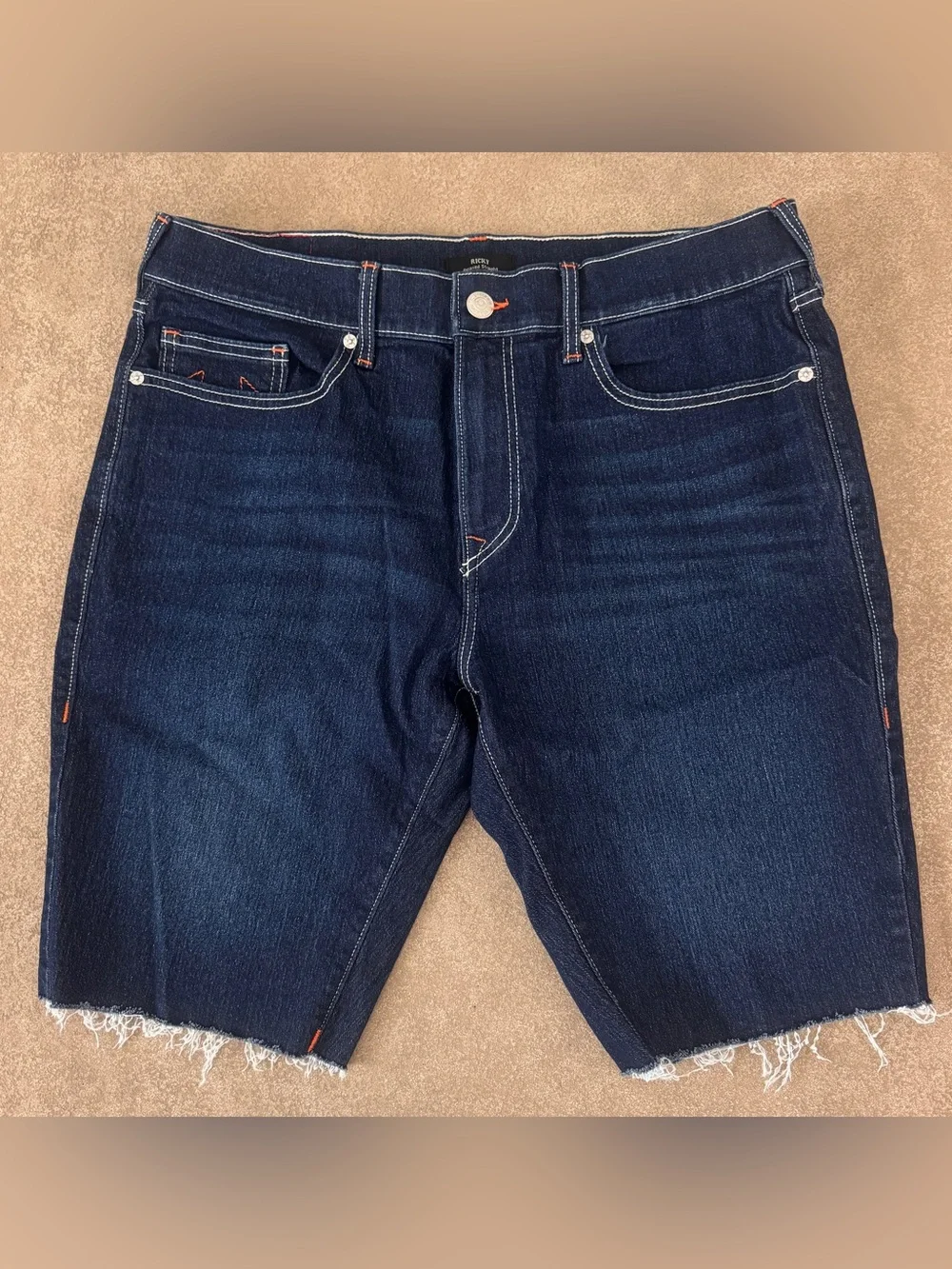 True Religion Ricky Denim Shorts Men's 36 Dark Wash Frayed Hem Relaxed Straight